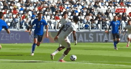 1633871449782085676.gif ita bel 1.gif