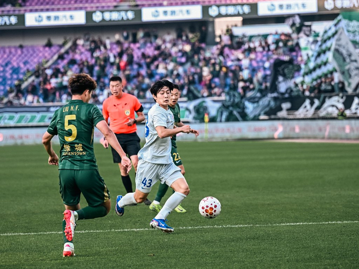 开云在线开户平台-中超观察｜超高上座率令人欣喜，争议判罚需要警惕|杨皓宇|点球|浙江队|联赛|浙江职业足球俱乐部_新浪体育_新浪新闻